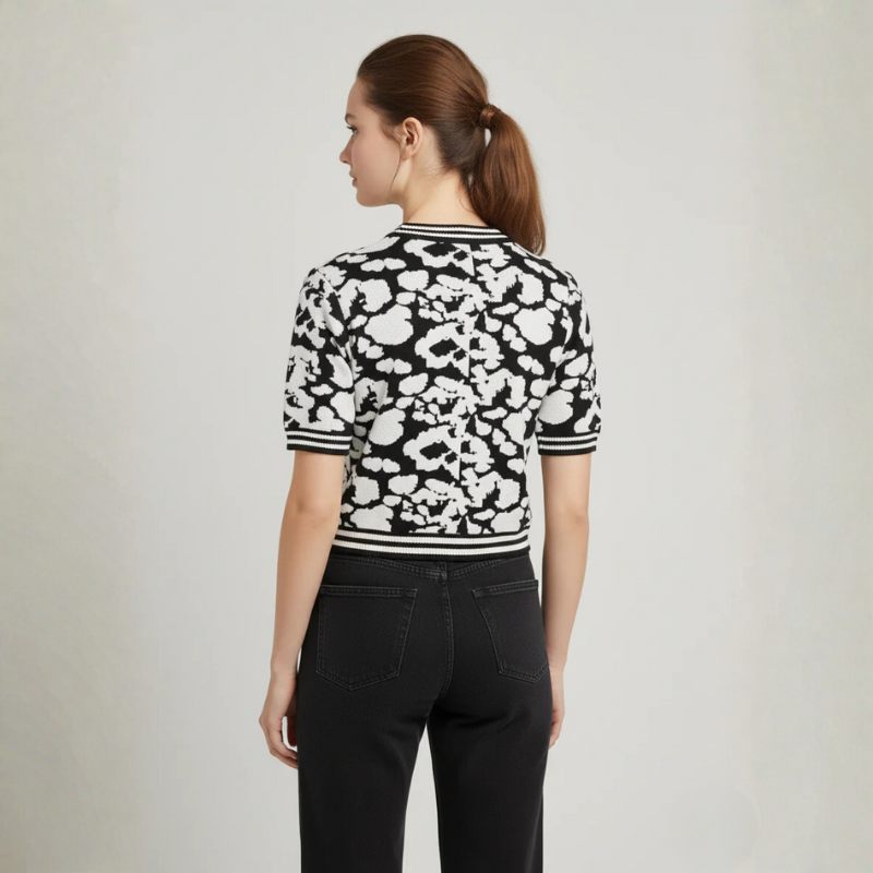 Women's Black & White Abstract Jacquard Knit Top